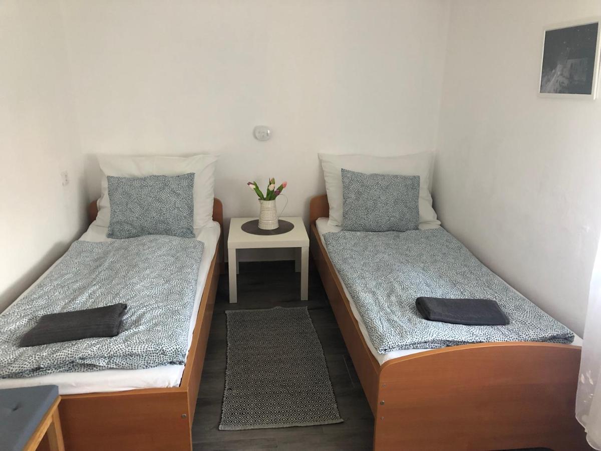 Dalia Apartman Gyoemro Exterior foto